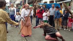 Los betanceiros expulsan a los leprosos en la Feira Franca