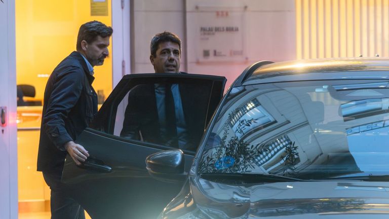 Mazón evita aclarar qué hizo durante toda la tarde del 29 de octubre y remarca que no dio órdenes al Cecopi al no tener «responsabilidad operativa»