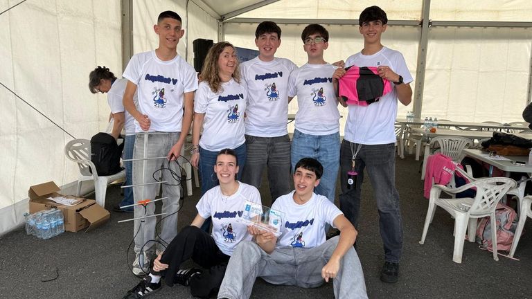 El equipo del IES Aquis Celenis de Caldas gana la fase gallega del concurso CanSat