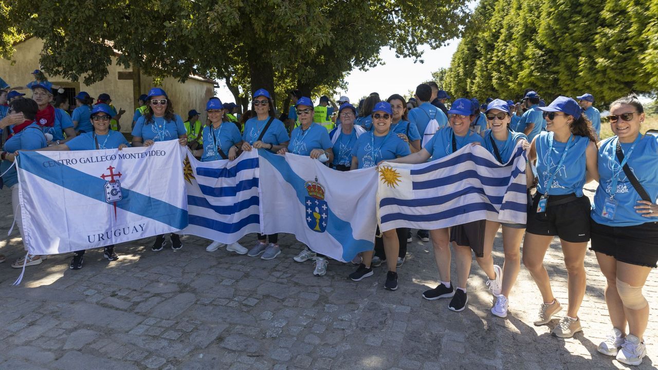 Concentraci�n de gallegos residentes en el exterior en el Monte do Gozo