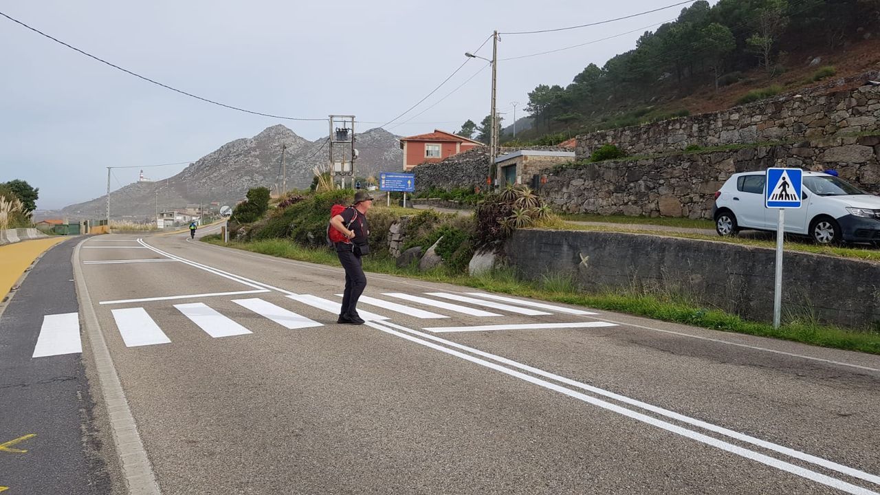 De izquierda a derecha, Maribel Fontal, de Casa Pacios, Susa y Deolinda, de Torre de Viario y Juan Carlos, de Casa Vizcan