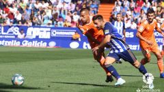 Tejera lucha por un esf�rico con Nacho Gil