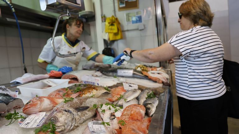 El mundo bate el récord en producción de pescados gracias a la acuicultura