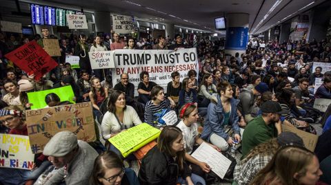 Protestas contra el veto de Trump a refugiados y ciudadanos de pases musulmanes en San Francisco