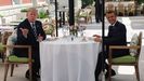 Trump y Macron, durante el encuentro previo a la cumbre del G7 en la localidad francesa de Biarritz