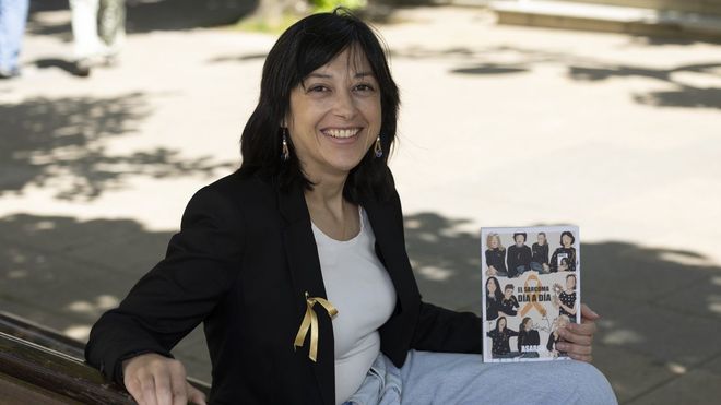 Carolina Castiñeiras aporta su testimonio en el libro «El sarcoma día a día»