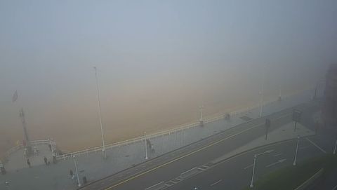 La playa de Gij�n hoy, 30 de mayo, vista desde una c�mara de seguridad