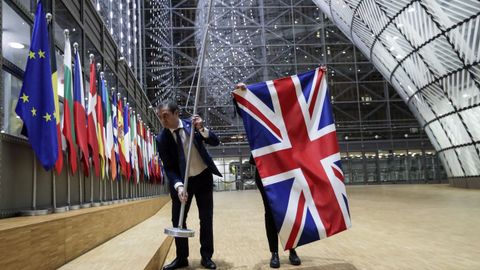 El Consejo de Europa retiró la bandera británica  el 31 de enero del 2020 tras materializarse el «brexit» y abrirse el período de transición que finaliza el 31 de diciembre