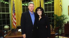 Bill Clinton con la becaria Monica Lewinski