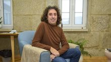 Roberto Ant�n, de Pontevedra, ejerce como psic�logo desde hace 22 a�os.