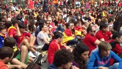 Italianos en la Praza Roxa