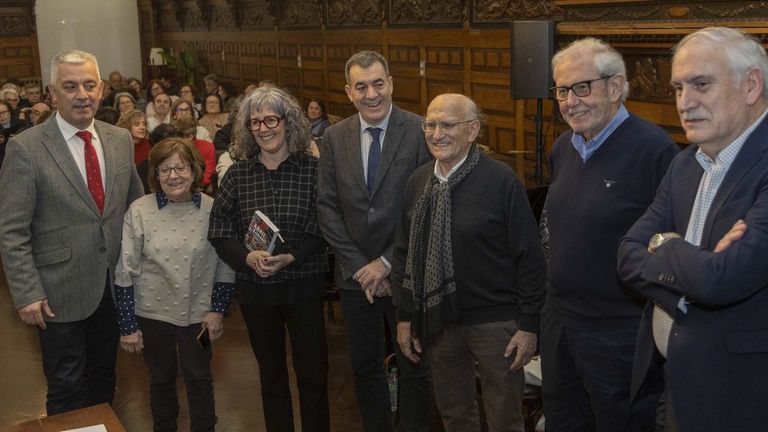 «Recantos inéditos» da Revolución dos Caraveis