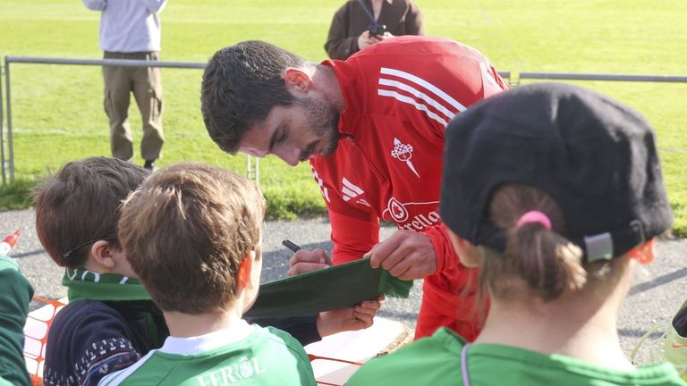 El Racing de Ferrol hará un entrenamiento de puertas abiertas el Día del Padre
