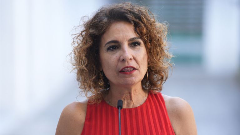 María Jesús Montero deja su acta como diputada en el Congres