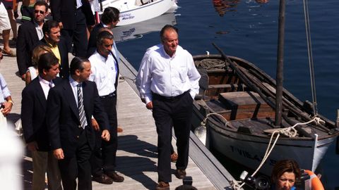 Una de las primeras imgenes del rey emrito en Sanxenxo en el ao 2000. asisti a la presentacin de la regata Sardina en el entonces Club Martimo