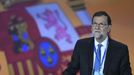 Rajoy recuerda «con gratitud» a Aznar en el primer Congreso sin el expresidente
