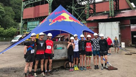 Un grupo de corredores antes del inicio del Trail del Sotón