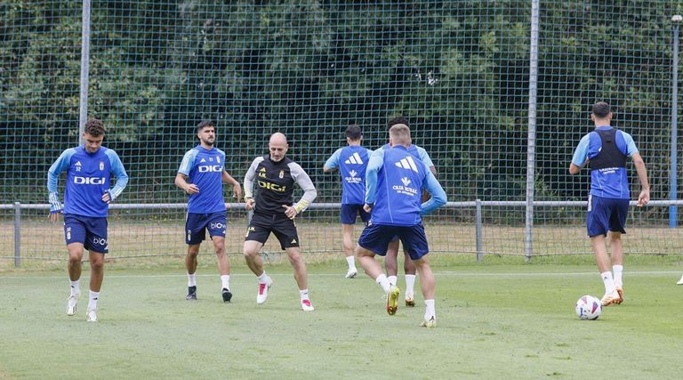 Entrenamiento del Real Oviedo en El Requexón