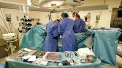 Operacin de ciruga cardaca en el un hospital en una imagen de archivo