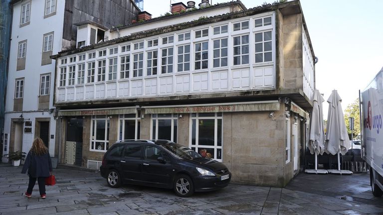 Starbucks, pulpo y empanada