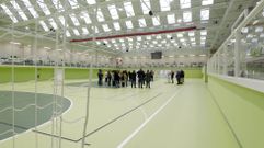 El nuevo polideportivo de A Pinguela, inaugurado el pasado mes de octubre, est todava sin conserje