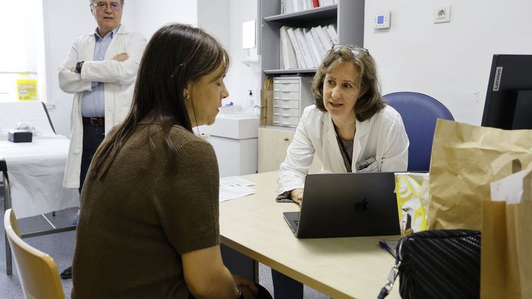 Un estudio busca una «píldora frente al envejecimiento» en la microbiota gallega