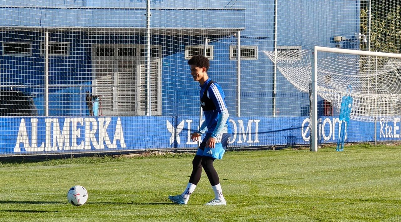 Photo: lavozdeasturias.es Ilyas Chaira returns to group training with Real Oviedo