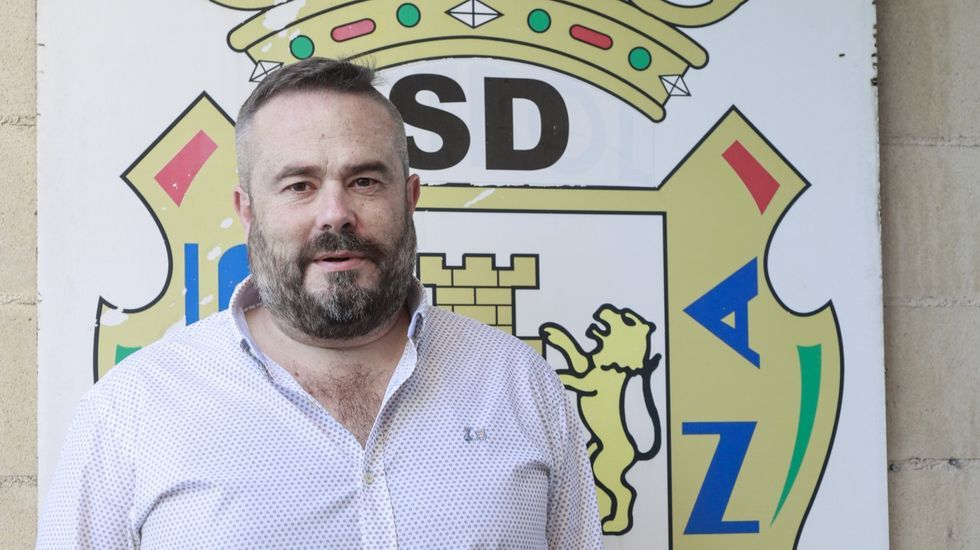 El mago de Sarria Roberto Lolo organiza el Festival de Maxia, que se celebrar� en agosto