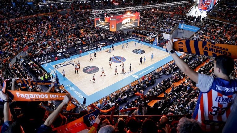 El Leyma Básquet Coruña y el Concello tratan de encajar sus compromisos en el Coliseum