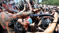 Escena da Romar�a Vikinga en Catoira. 03/08/2025