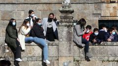 Imagen de archivo de alumnos del instituto Francisco Asorey de Camabdos en una actividad en la plaza de Fefins