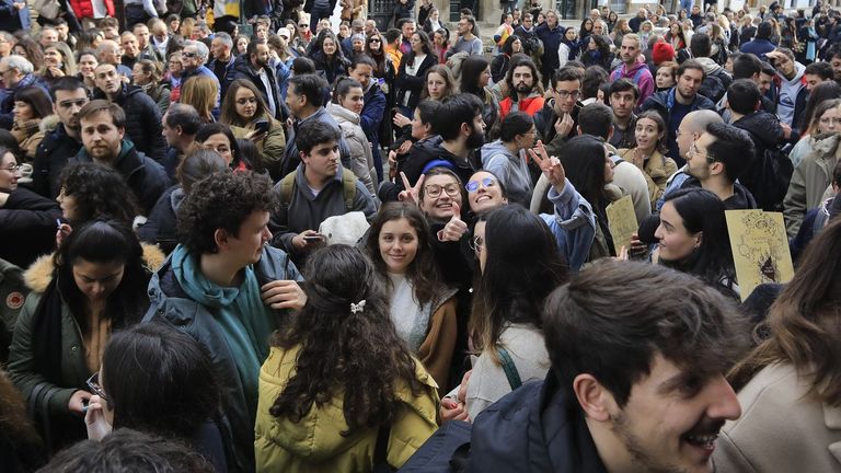 Habrá incentivos económicos y laborales para los médicos que sean tutores mir