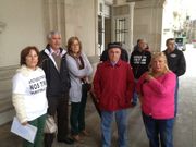 Los desalojados del Ofim�tico piden en registro una reuni�n con el alcalde