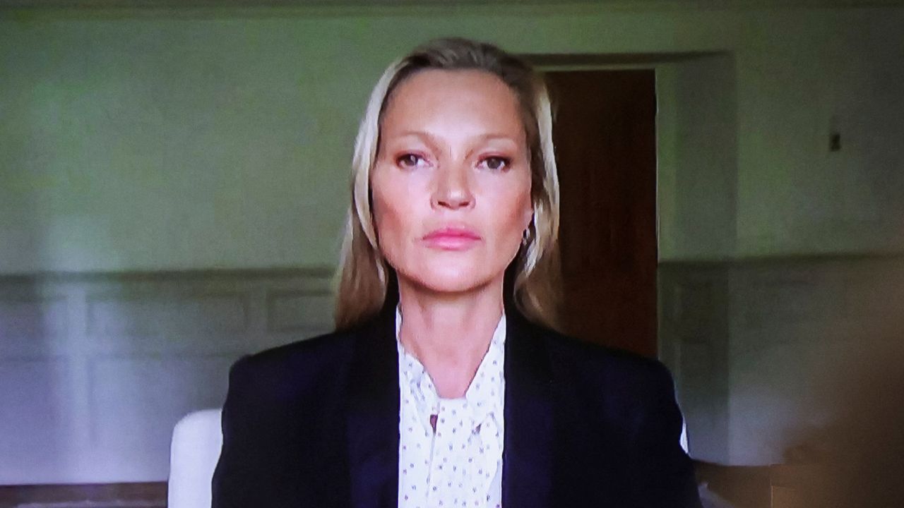 Kate Moss «johnny Depp Nunca Me Tiró Por Las Escaleras