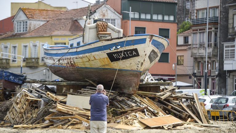Más de 800 hogueras previstas para San Juan en la comarca de Pontevedra