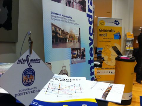 En el estand de Pontevedra tiene un protagonismo especial el plano peatonal ee la ciudad, el �Metrominuto�