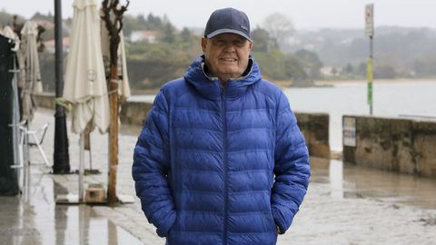 Marcelino posando para La Voz de Galicia hace unos días