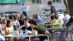 En Pontevedra capital s se vuelve a pagar el 100 % por la instalacin de mesas y sillas en las terrazas. 