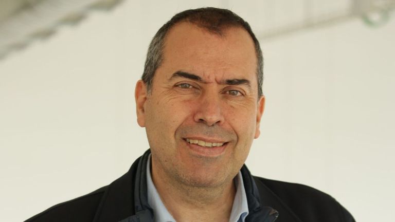 Miguel Osorio, experto en migraciones: «España es el país de Europa en el que hay mejor integración de los migrantes»