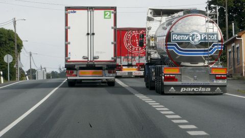 El Gobierno podrá prohibir a los camiones circular por carreteras convencionales