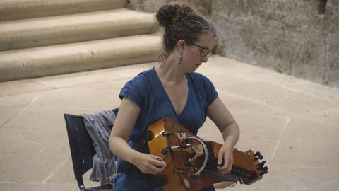 Concierto de la zanfonista Tobie Miller en la iglesia de San Domingos de Bonaval