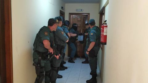 La operacin de la Guardia Civil en Monforte, en la que se detuvo a un implicado en una redada de trfico de drogas