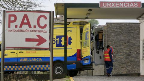 Os afectados foron trasladados desde Quiroga ao hospital de Monforte