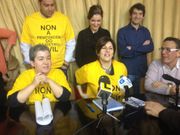 La portavoz de AGE, Yolanda D�az, apoya las movilizaciones contra la privatizaci�n del Registro Civil