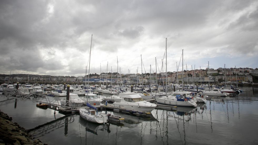 Monasterio de San Salvador de Bergono.Club Natico de Sada.
