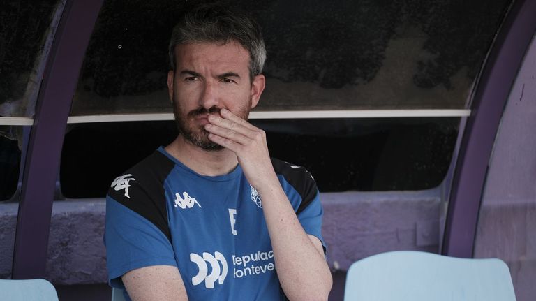 Rubén Domínguez: «Entrenar a este equipo es un orgullo»