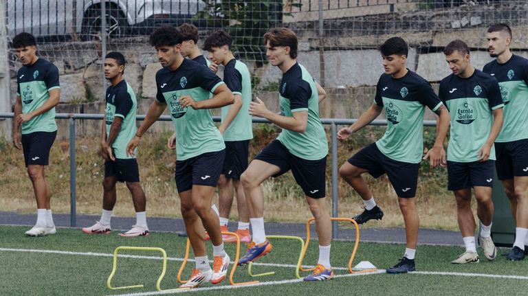 El Ourense CF abre la etapa de Llácer con el Dépor a la vuelta de la esquina