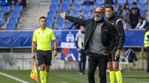 lvaro Cervera, durante el Oviedo-Granada