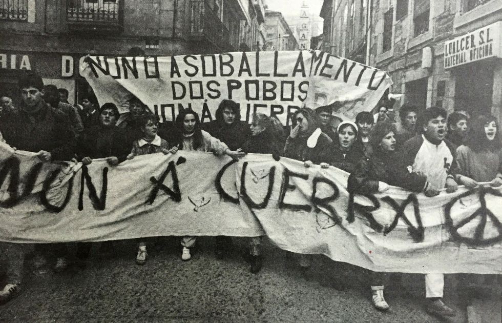 La manifestaci�n contra la guerra del Golfo, en la calle Cardenal