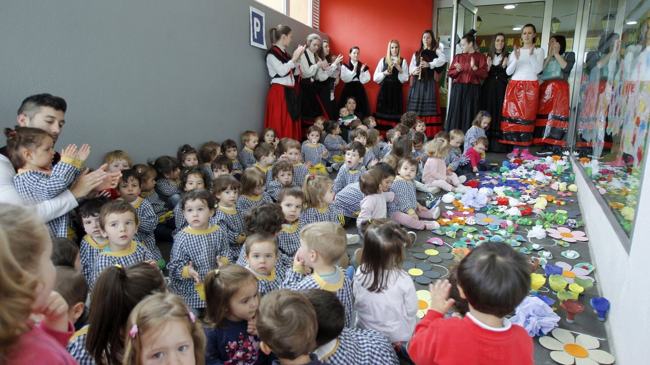 As� est� siendo la jornada electoral en Compostela y comarca